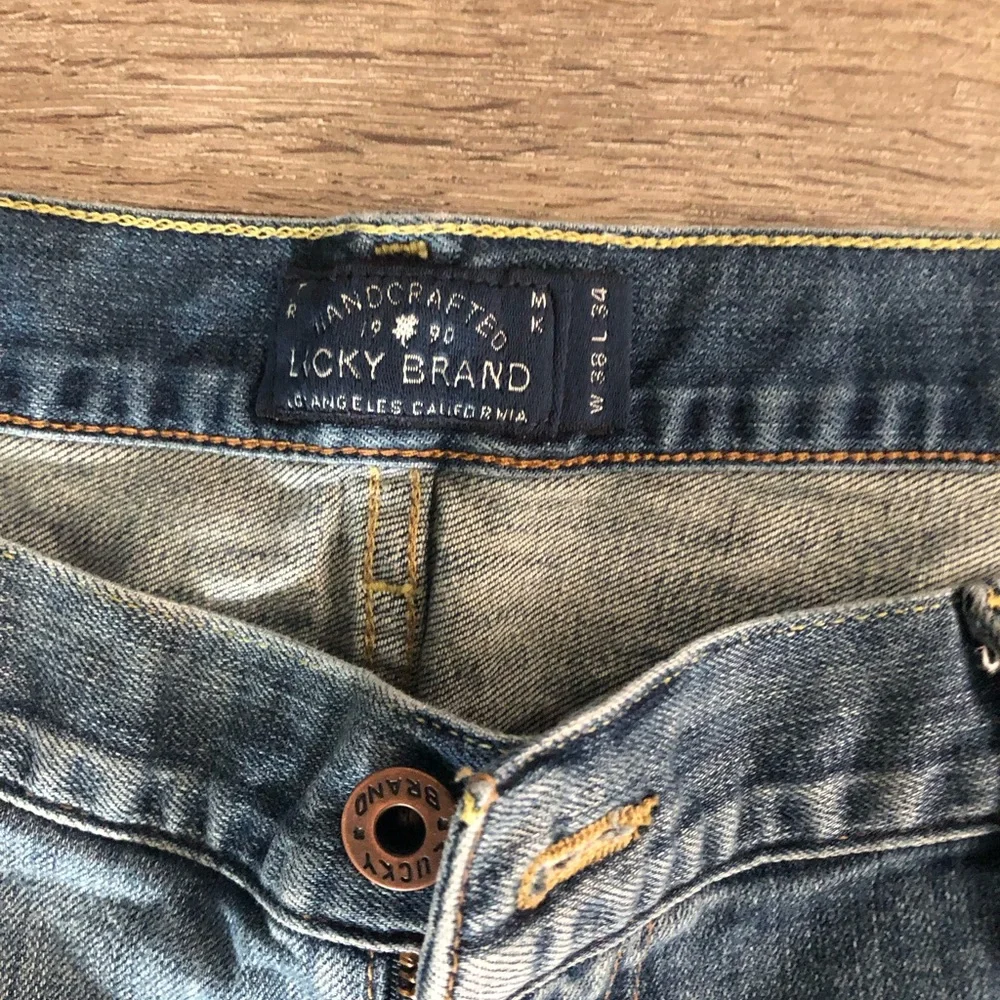 Men’s Lucky Jeans - Picture 3 of 5